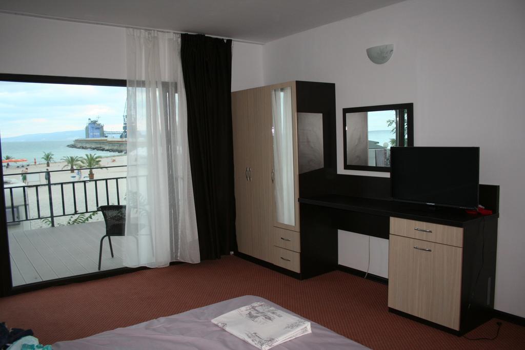 Maria Tereza Bungalows Baltschik Exterior foto